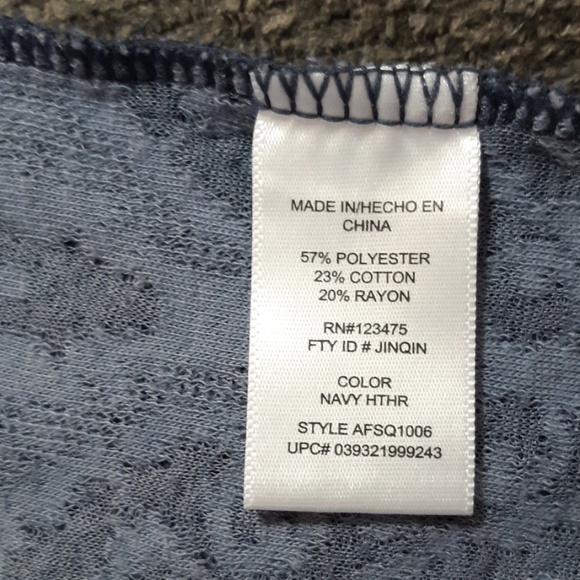 Adrienne Vittadini sweatshirt - Picture 7 of 8